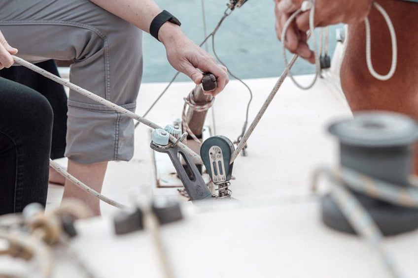 Private Sailing Cruise on Lake Geneva with an experienced captain 5