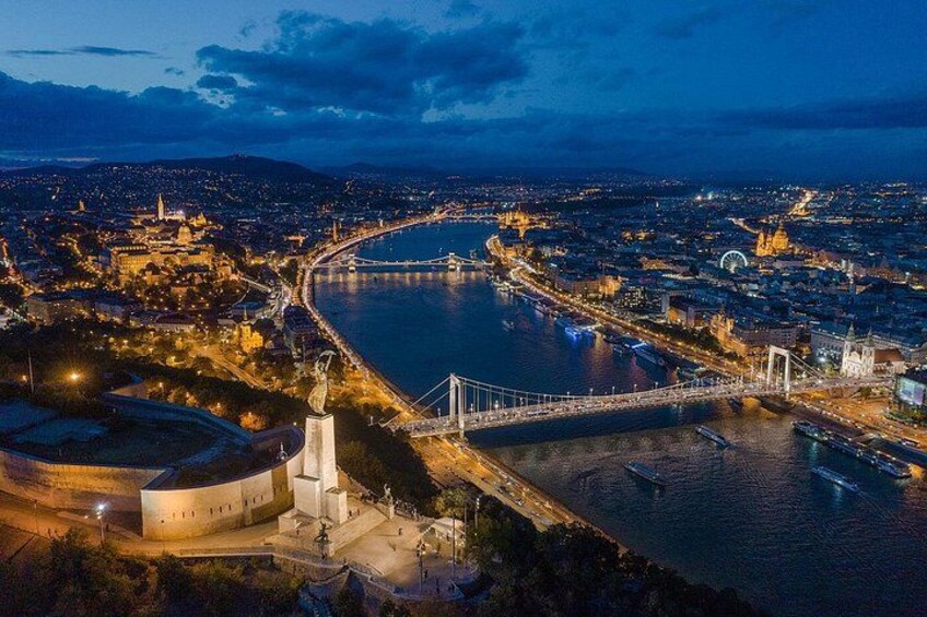 Budapest by Night Danube Cruise with Audio Guide & Welcome Drink 1