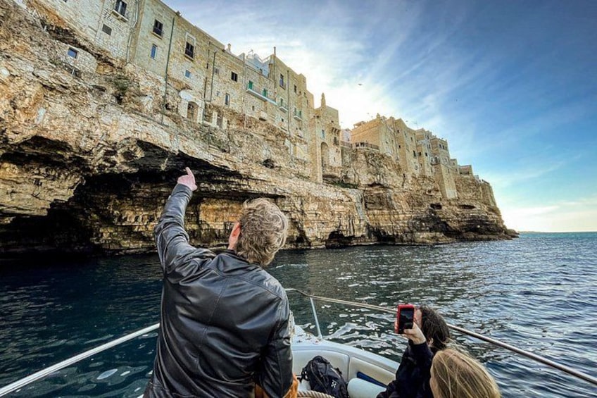 Boat Tour To The Splendid Polignano a Mare Coast 3