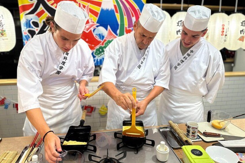 Kanazawa: Sushi & Japanese Cooking at a 56-Year Cooking School 3