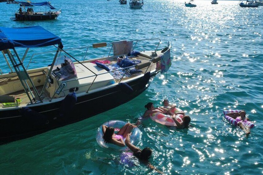 Boat party and relaxation in the Gulf of Poets 5