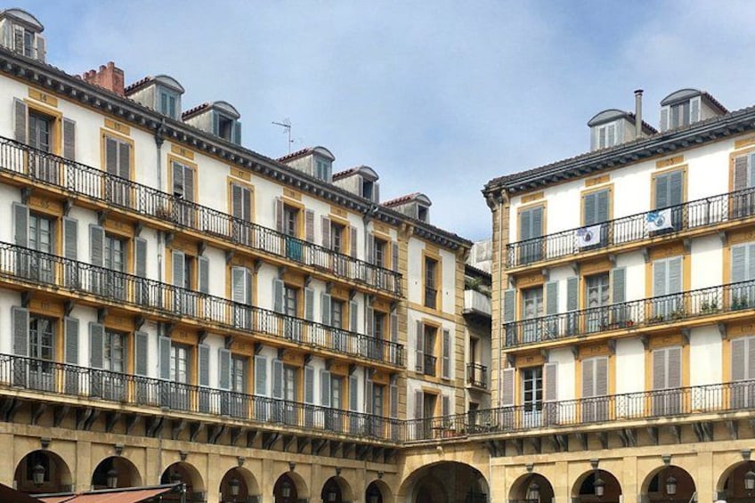 Private San Sebastián Tour from Bilbao with City Highlights 2