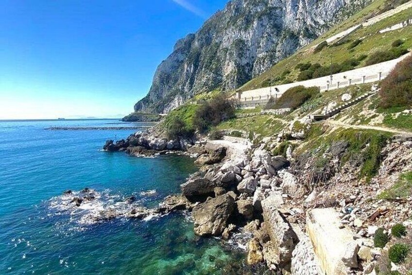 3hrs Private Historical Tunnel Tour 2