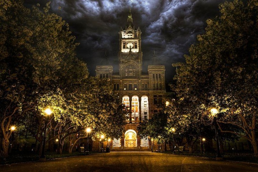 Haunted tales come to life in the dead of night, with our Salt Lake City's Ghost Tour, promising thrills and shivers aplenty. 2