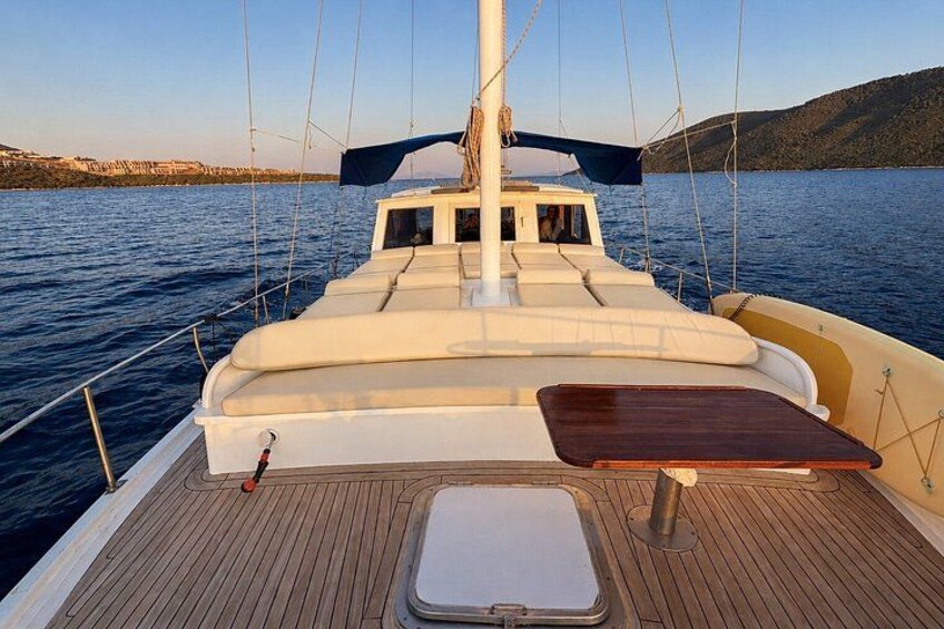 6 Hours Private Charter Boat Tour with Lunch in Bodrum 5