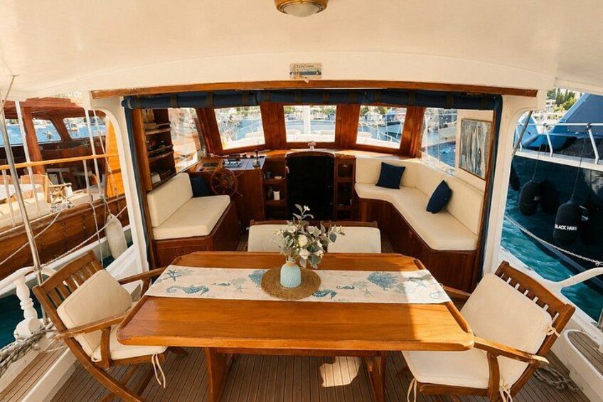6 Hours Private Charter Boat Tour with Lunch in Bodrum 3