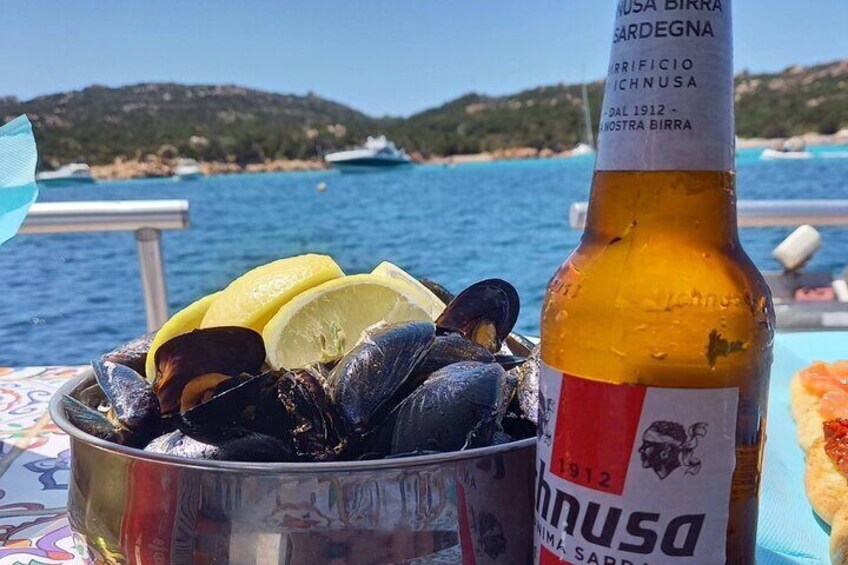 Daily Boat trip in La Maddalena Archipelago from Palau