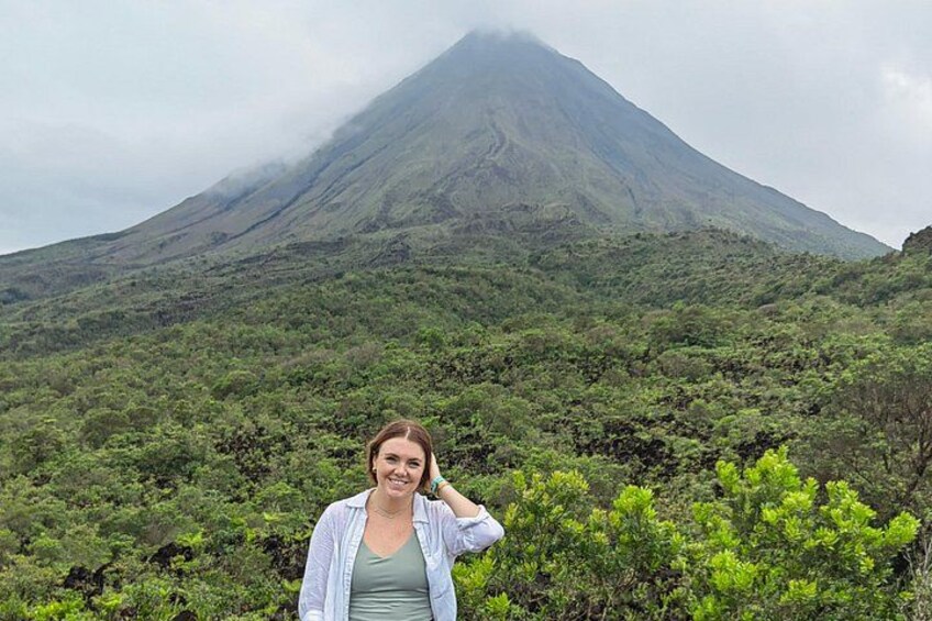 Private Guide Hanging Bridges, Fortuna Waterfall, Arenal Volcano 2