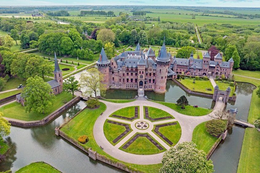 Private day trip from Amsterdam to Utrecht and De Haar Castle 2