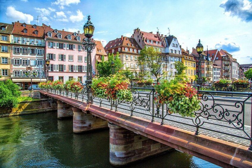 Strasbourg : Private Custom Walking Tour With A Local guide 2