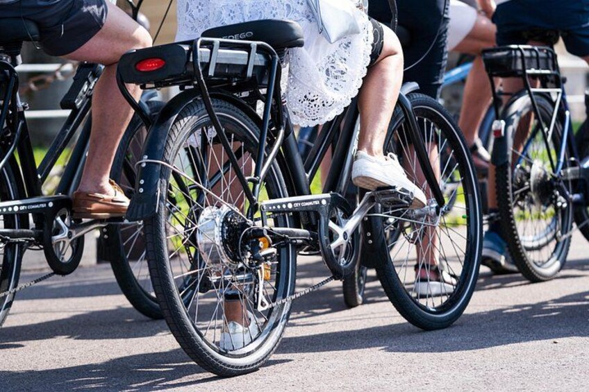 Day trip: Nice to Antibes along the sea by electric bike 2