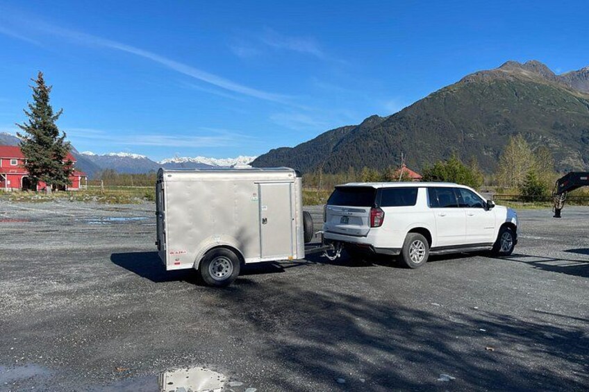 Smaller Group- Anchorage to Seward in the suburban 4