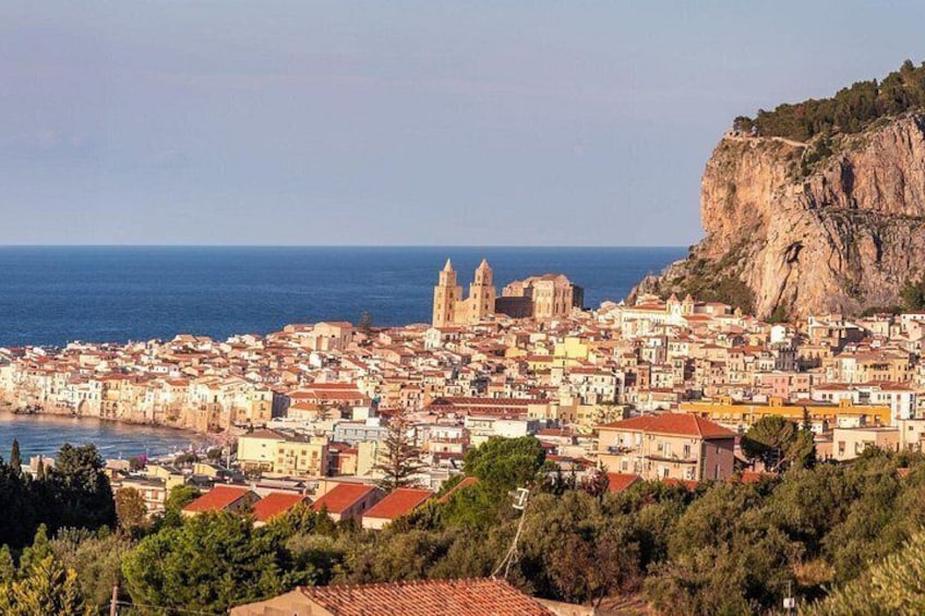 Catania : Private Custom Walking Tour With A Guide (Private Tour) 2