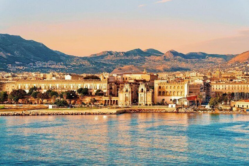 Palermo : Private Custom Walking Tour with a Local Guide 2