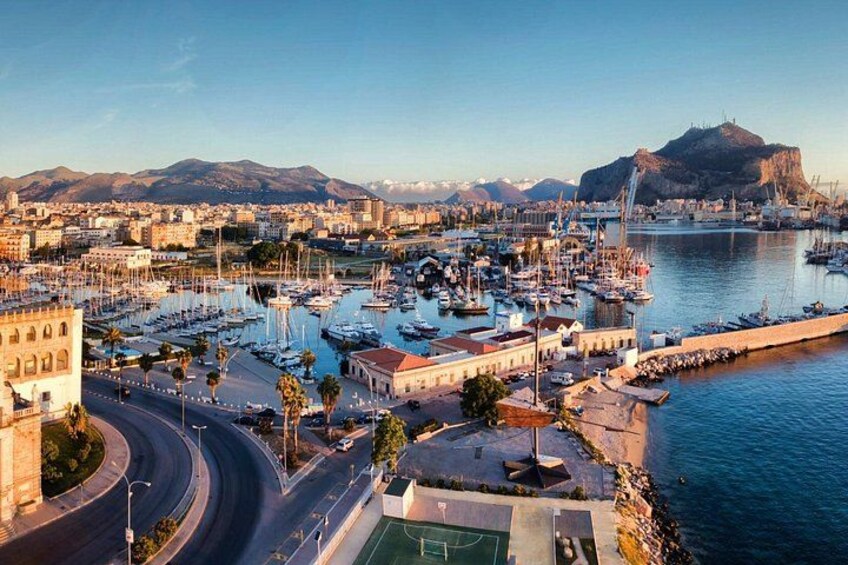 Palermo : Private Custom Walking Tour with a Local Guide 2