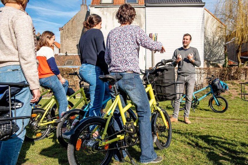 Bicycle tour in historic Ghent 5