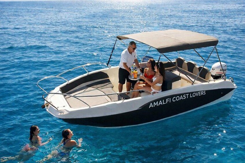 Private 40hp Boat Tour of the Amalfi Coast and Positano 1