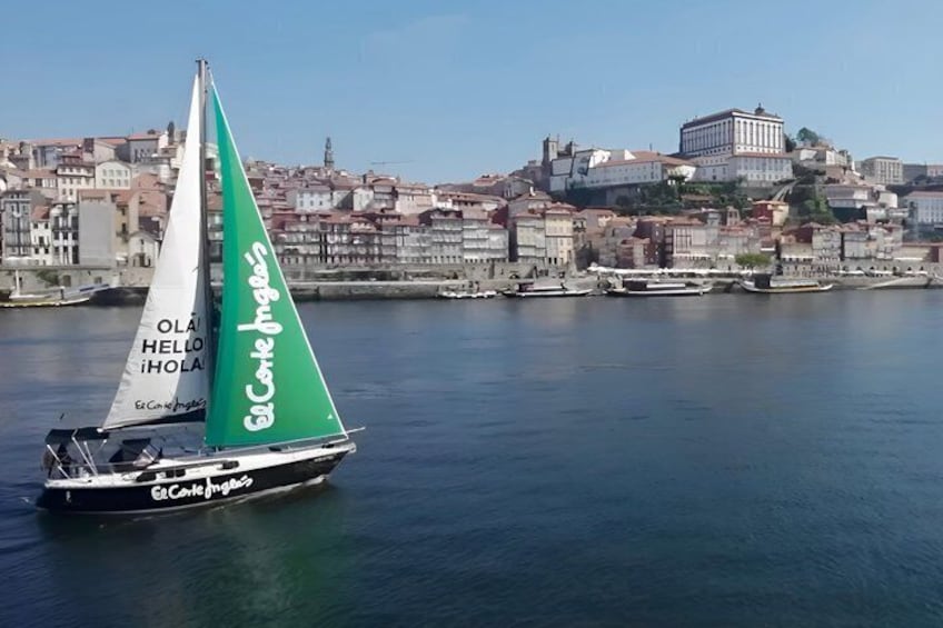 Porto : Charm cruise on a sailing boat with wine and charcutaria. 3