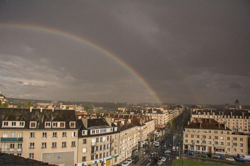 Private Custom Tour with a Local Guide in Caen 1