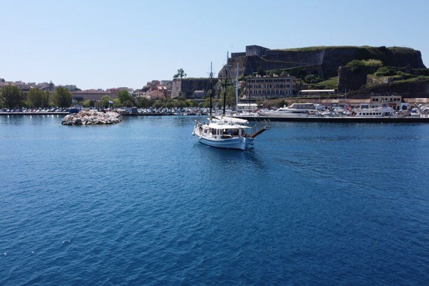 Cruisemeup cruises in Corfu 4