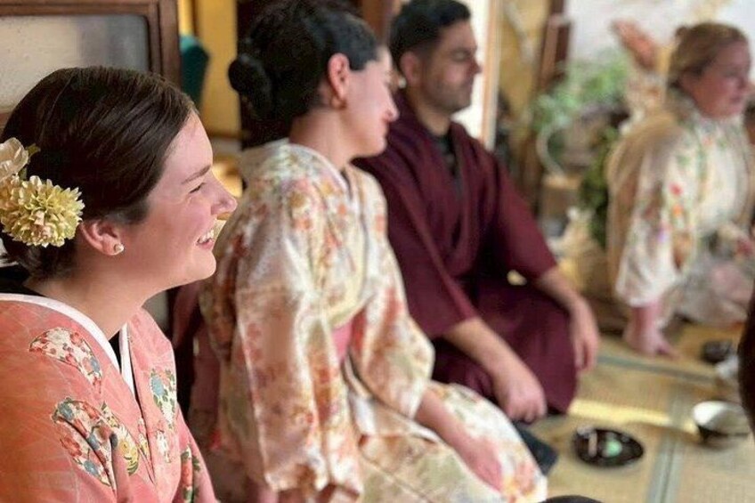 A Unique Antique Kimono and Tea ceremony Experience in English 1