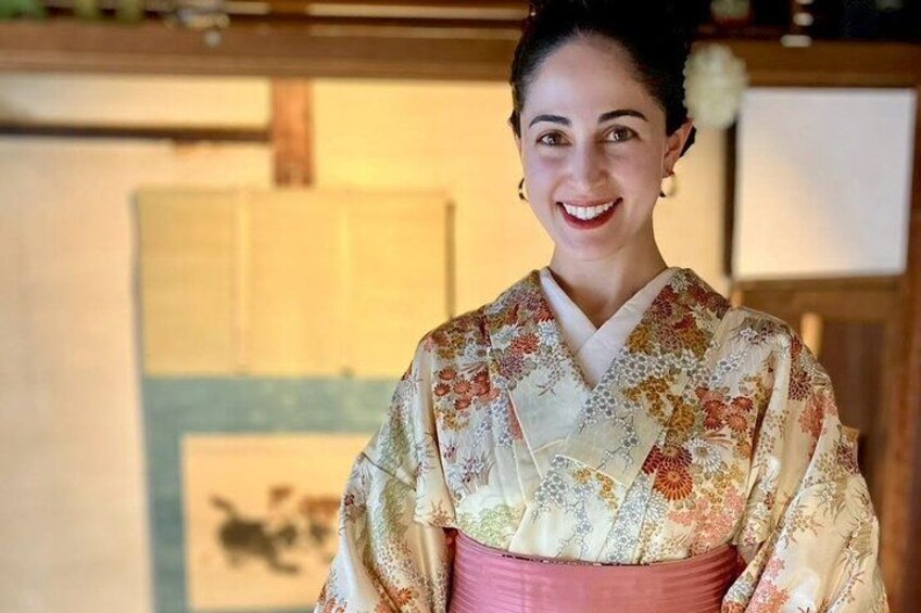 Kyoto Antique Kimono and Japanese Tea Ceremony Experience 2
