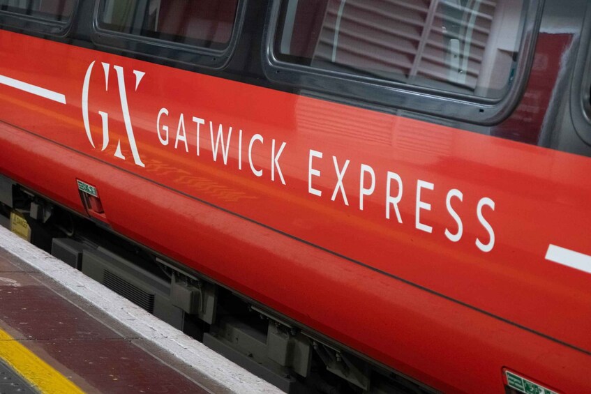 Picture 3 for Activity Gatwick Airport Express: The Direct Train to Central London 5