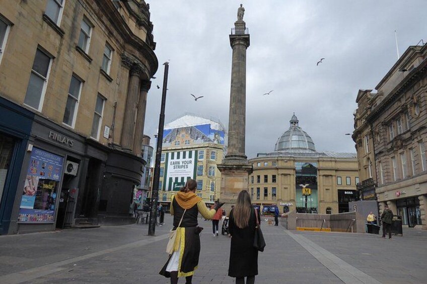 90 minute Old Newcastle Walking Tour - FREE castle entry included 2