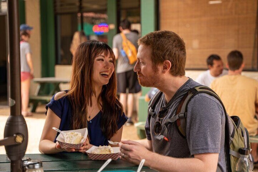 Honolulu's Best Lunch Time Walking Food Tour 