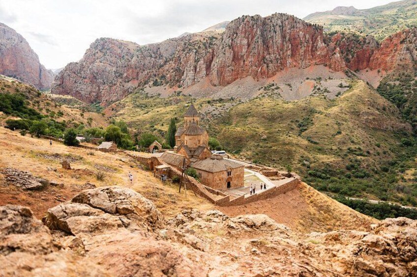Noravank 5