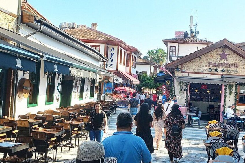 Antalya City Tour from Side & More: (opt. Boat Trip or Aquarium) 3