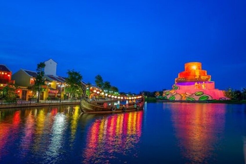 Vietnam: VinWonders Nam Hoi An