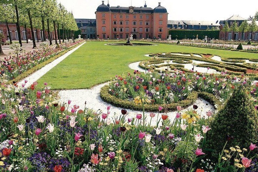 historic Heidelberg, Mercedes Benz Museum & Schwetzingen Palace