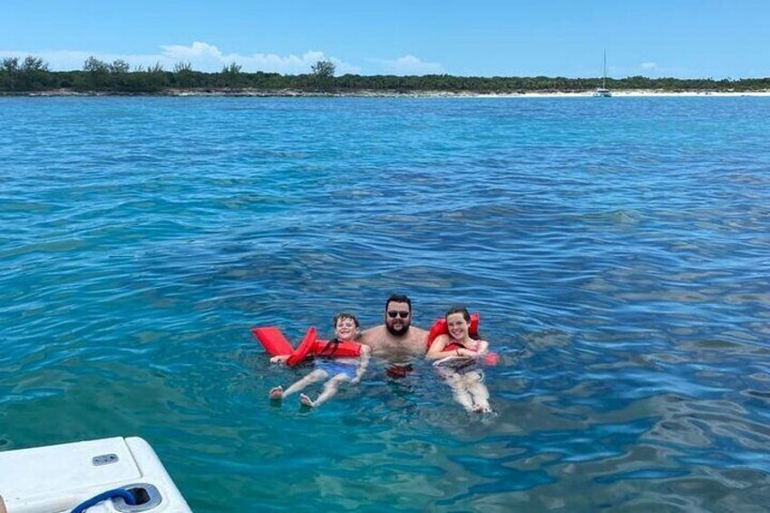 Snorkelling at pearl island one of our 3 stops .