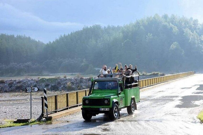 Discover the Taurus Mountains with Belek Jeep Safari Tour 2
