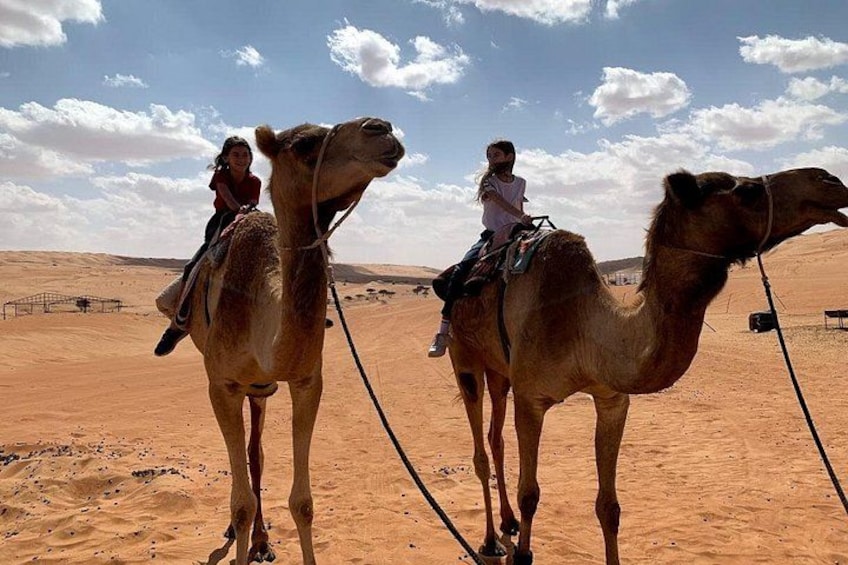 Private Desert and Wadi Tour in Oman 1