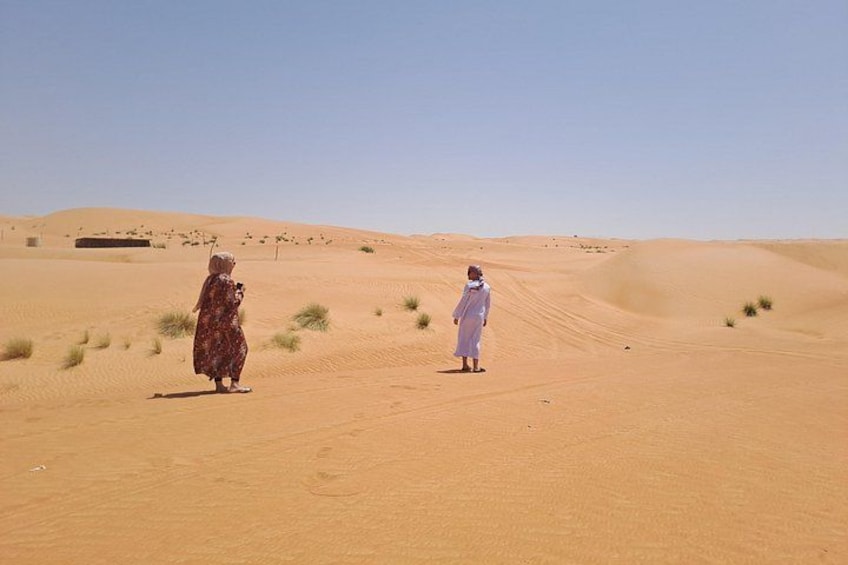 Private Desert and Wadi Tour in Oman 5