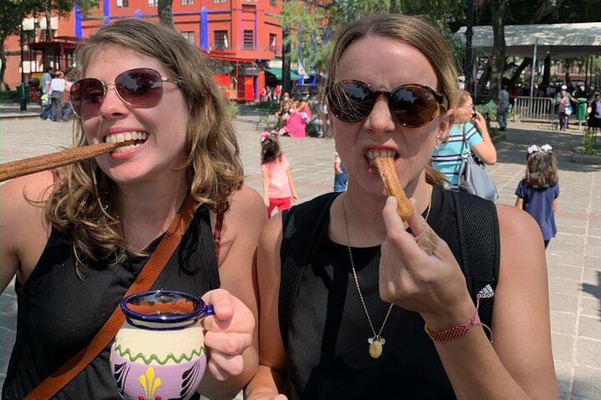 Frida Kahlo VIP [Museum Tickets Included] Walk, Markets & Churros 2