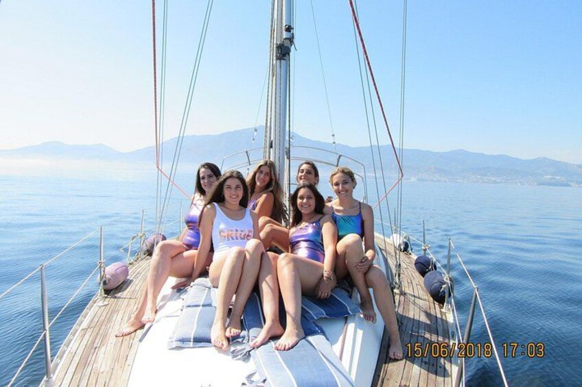 Hen Parties! 4
