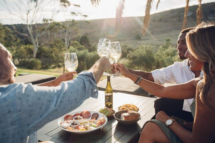 Enjoy a beautiful wine tasting experience on Waiheke Island 3
