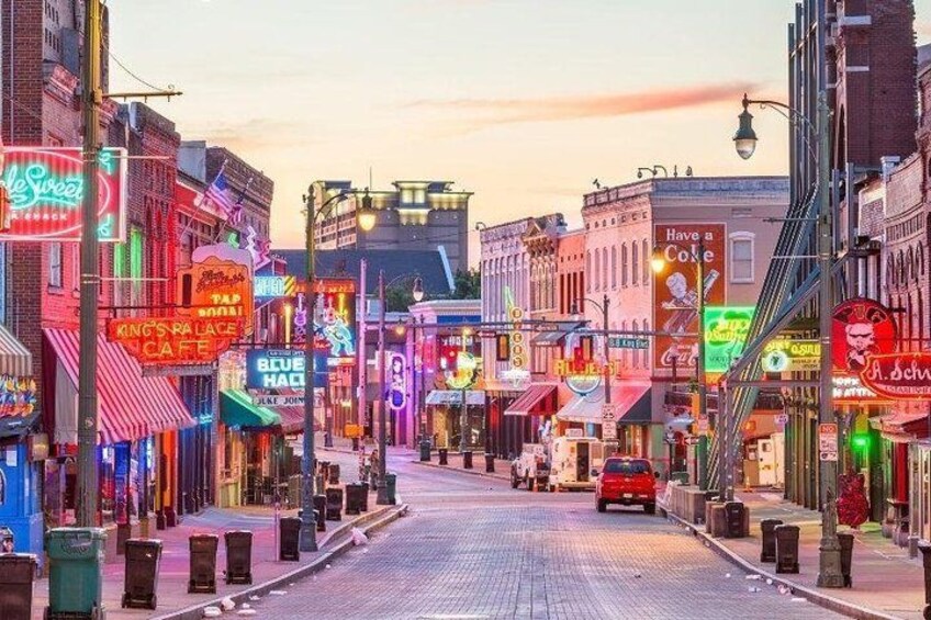 Vibrant Beale Street: Where The Blues Began 1