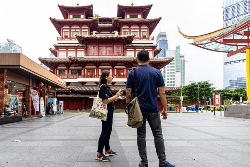 Singapore Foodie Experience Guided Tour with 5 dishes Tasting 5