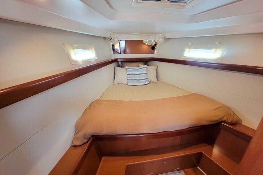 Forward Cabin 3
