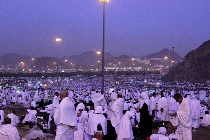 "Makkah Tour: Unveiling the Sacred Charms of Saudi Arabia's Iconic City" 3