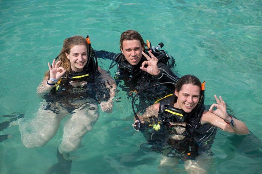 PADI Discover Scuba Dive at 5 Star Dive Center Blue Bay Dive, Curacao 2
