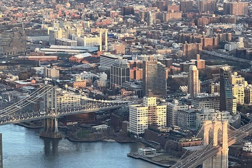 Brooklyn Bridge and Manhattan Bridge, DUMBO area 4