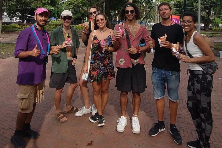 Everyone enjoying their refreshing snack 4