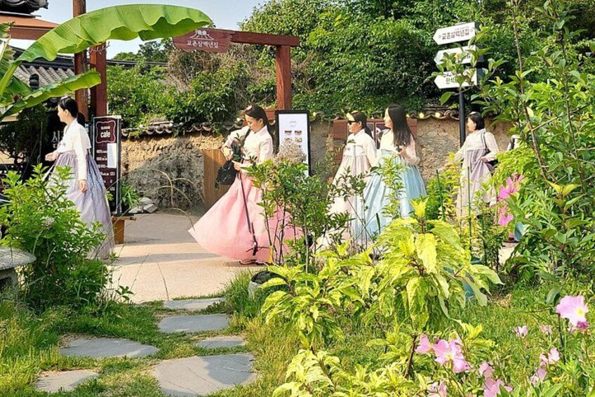 Private Day tour Gyeongju Unesco culture area in Gyeongju city 4