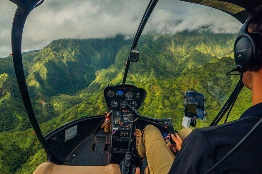 Private Kauaʻi Helicopter Experience: Doors-Off ALL WINDOW SEATS 4