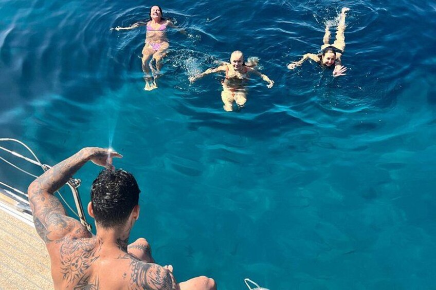 Full Day, Half Day, or Sunset Sailing Cruise with Tapas & Drinks 2